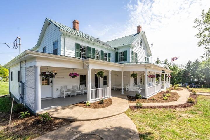 The Legacy Inn Luray Esterno foto